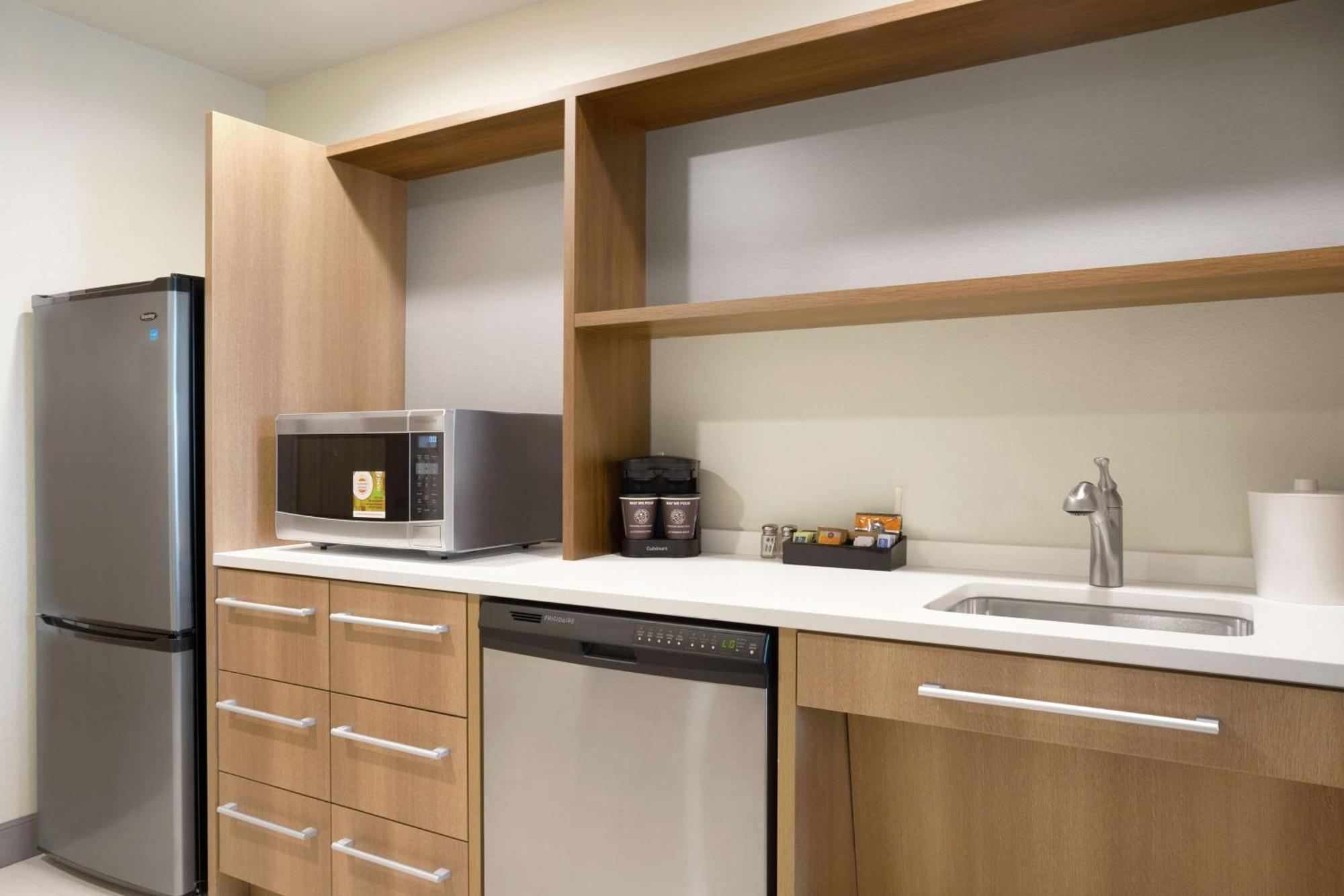 Home2 Suites By Hilton Warminster Horsham Dış mekan fotoğraf